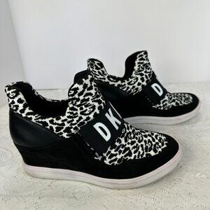 DKNY, Cosmos Suede Leopard Print Black and White sneakers, USA Women's 9M